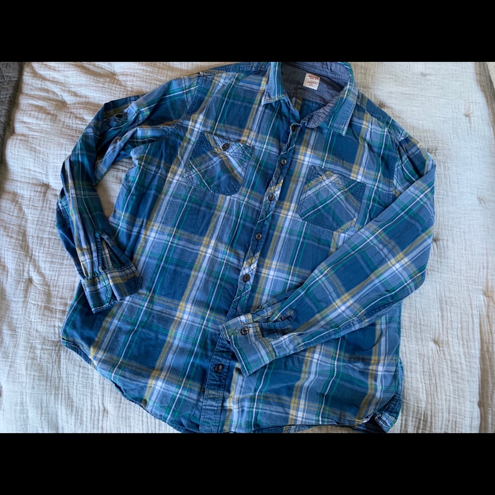 Mossimo button down